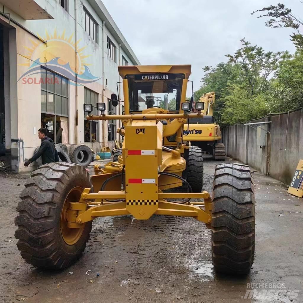 CAT 140 K معدات تمهيد الطرق