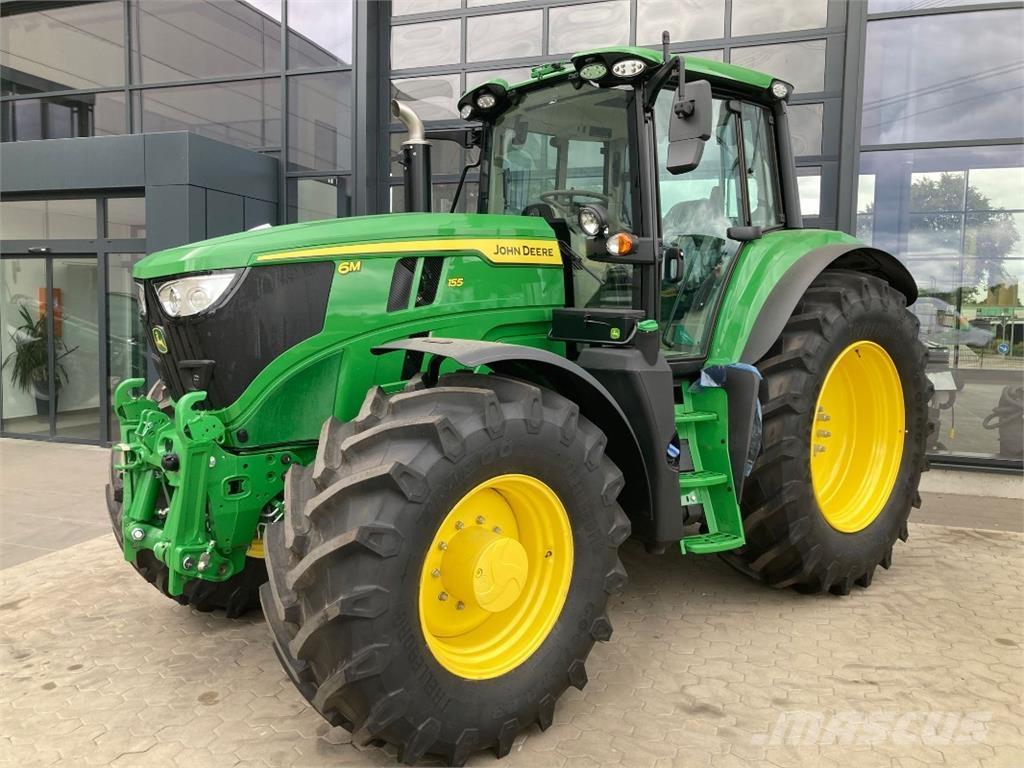 John Deere 6M155 الجرارات