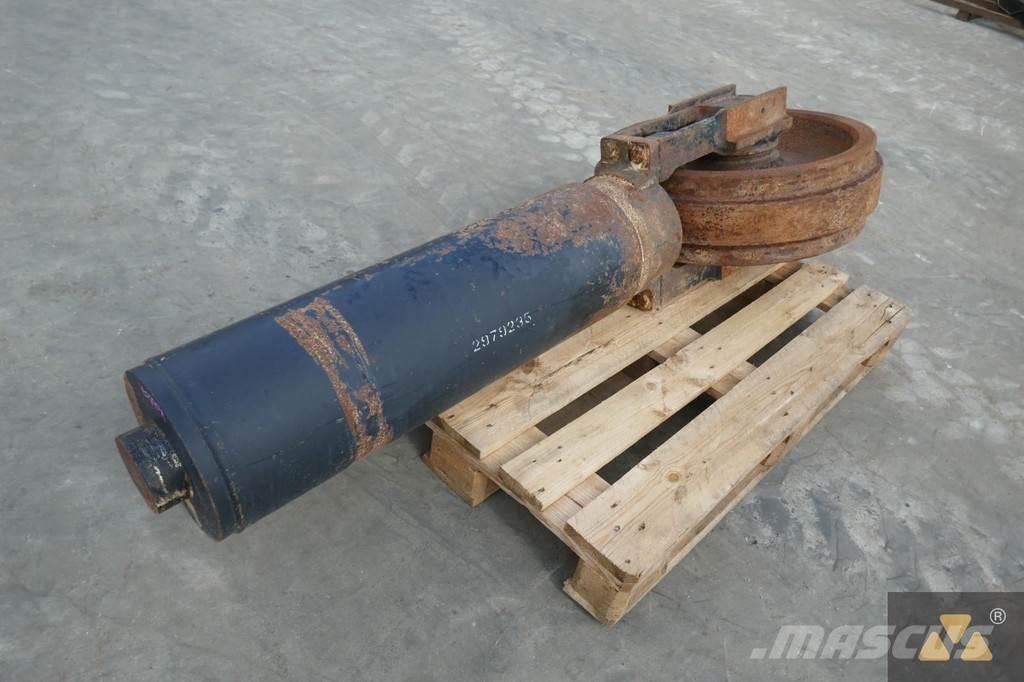 CAT 357-7560 الشاسيه والتعليق
