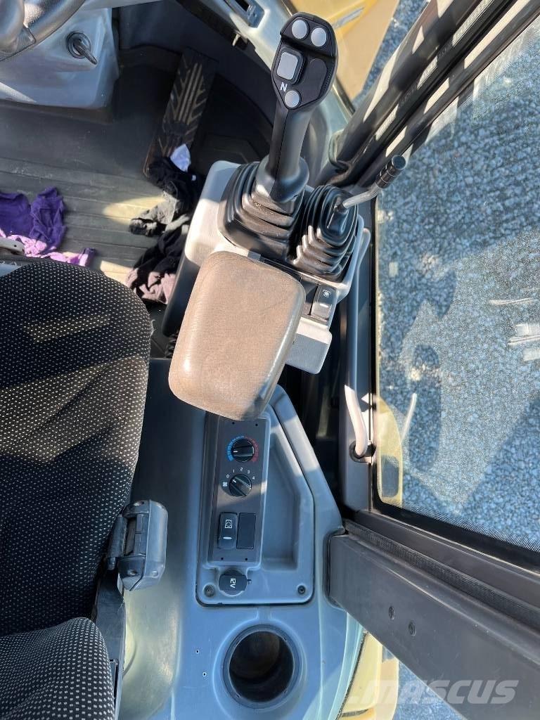 Volvo L 30 G لوادر بعجل