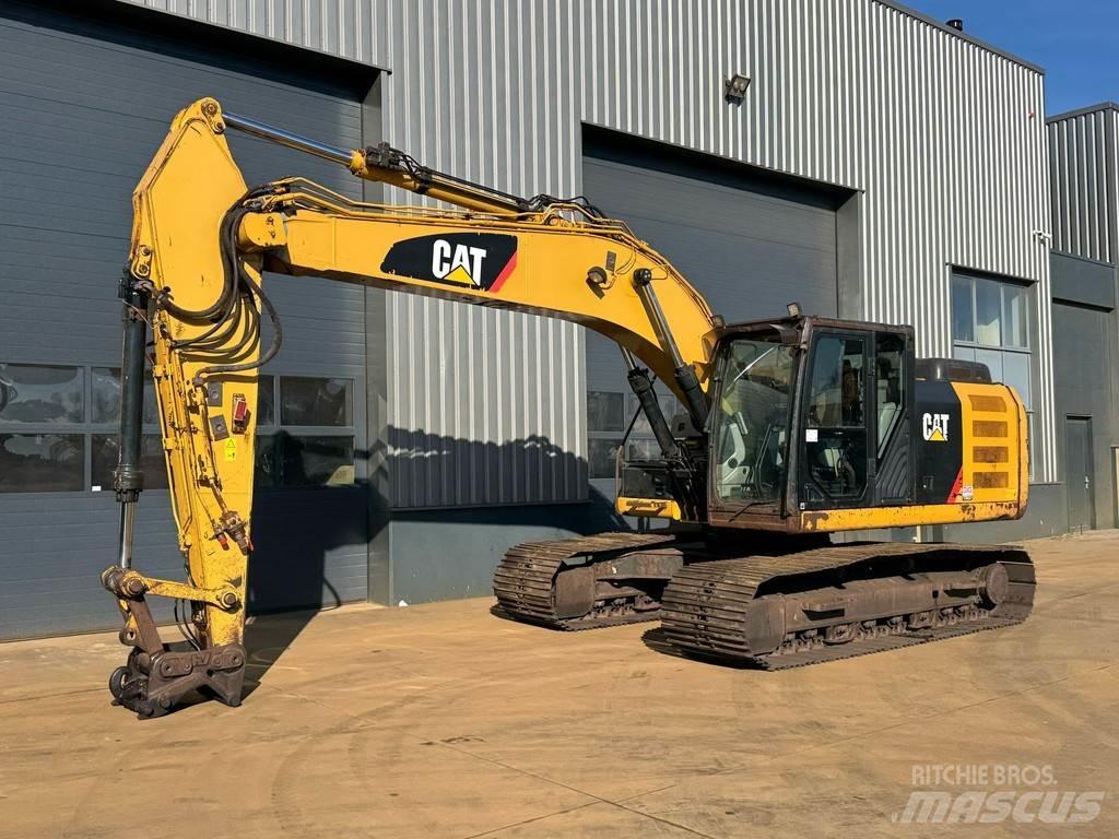 CAT 323EL حفارات زحافة