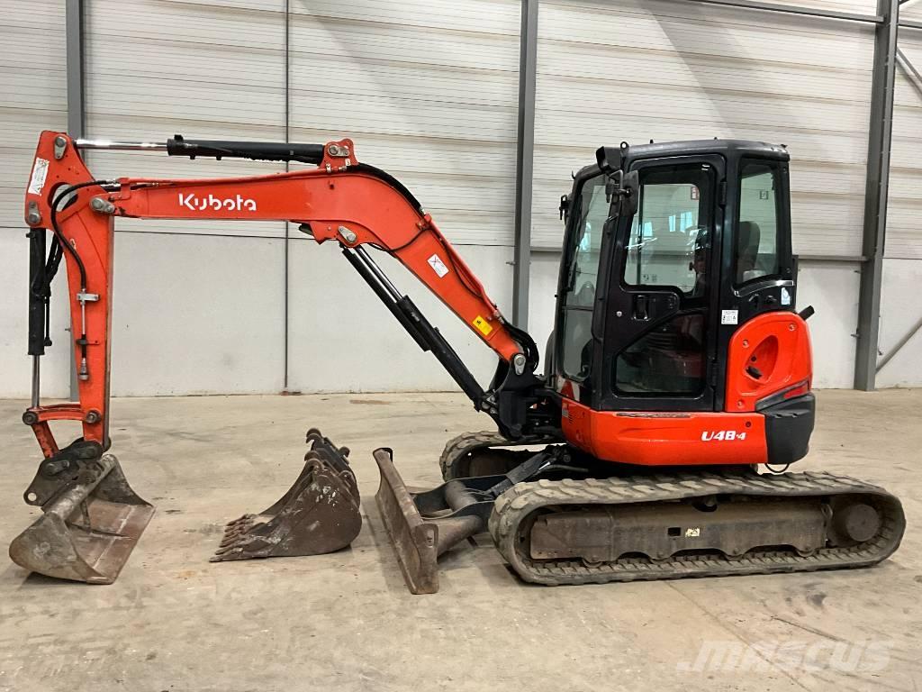 Kubota U 48-4 حفارات صغيرة أقل من 7 طن (حفارات صغيرة)