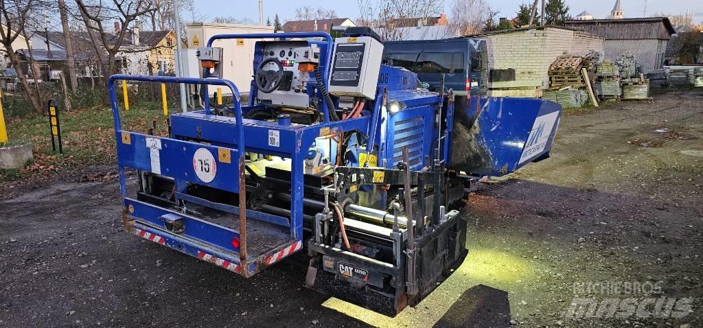 CAT AP 255 E معدات السفلتة