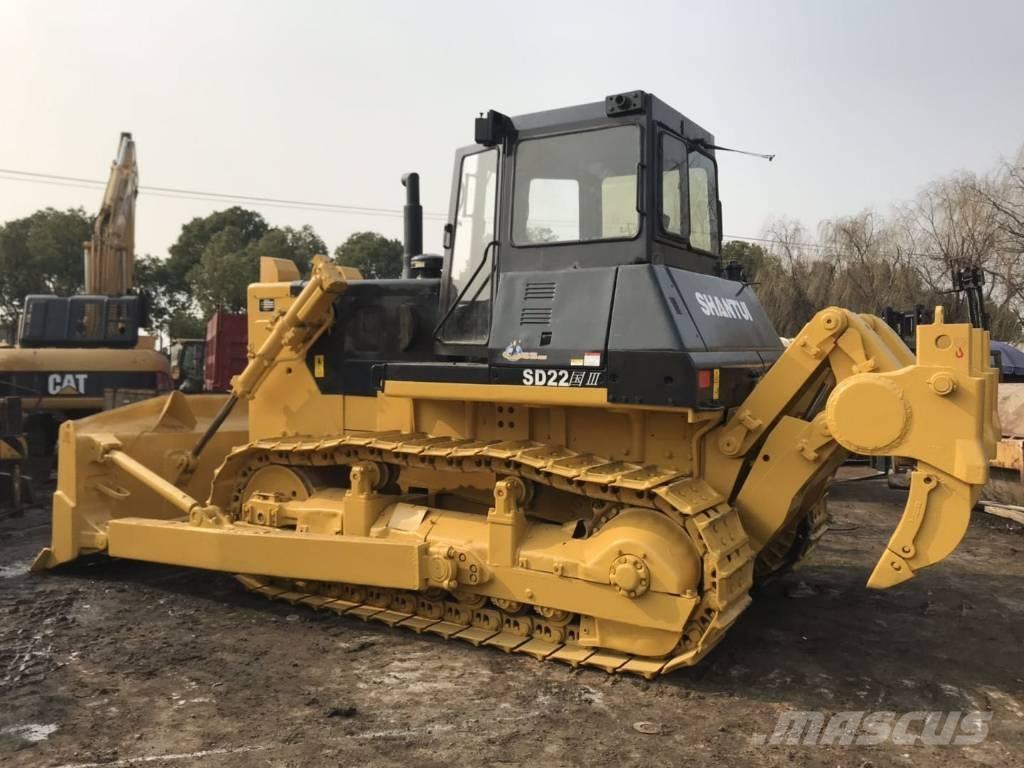 Shantui SD 16 بلدوزرات مجنزرة