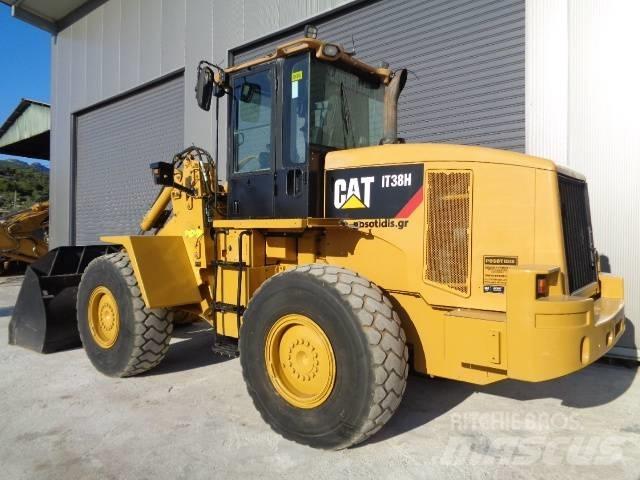 CAT IT 38 H لوادر بعجل