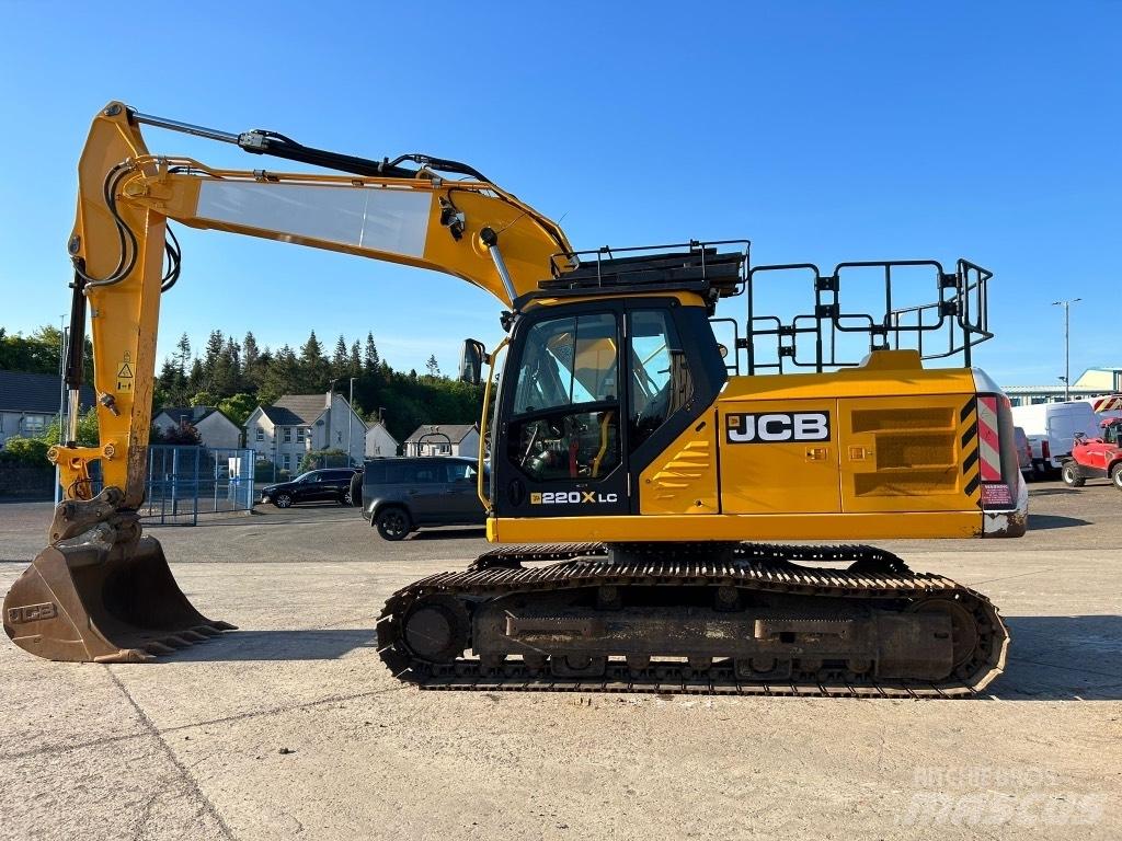 JCB 220X L حفارات زحافة