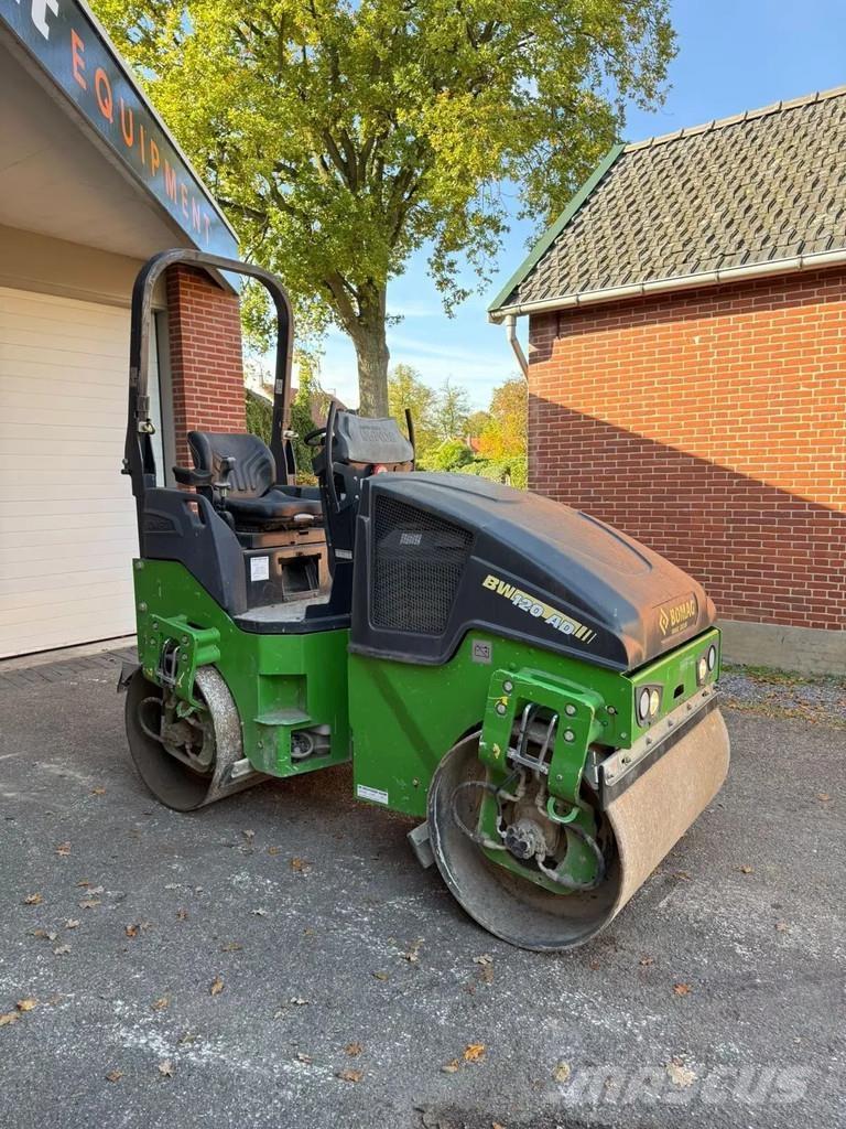 Bomag 120 AD-5 مداحل ثنائية الاسطوانة