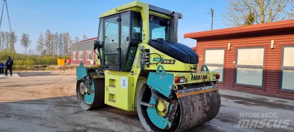 Ammann AV 85-2 مداحل ثنائية الاسطوانة