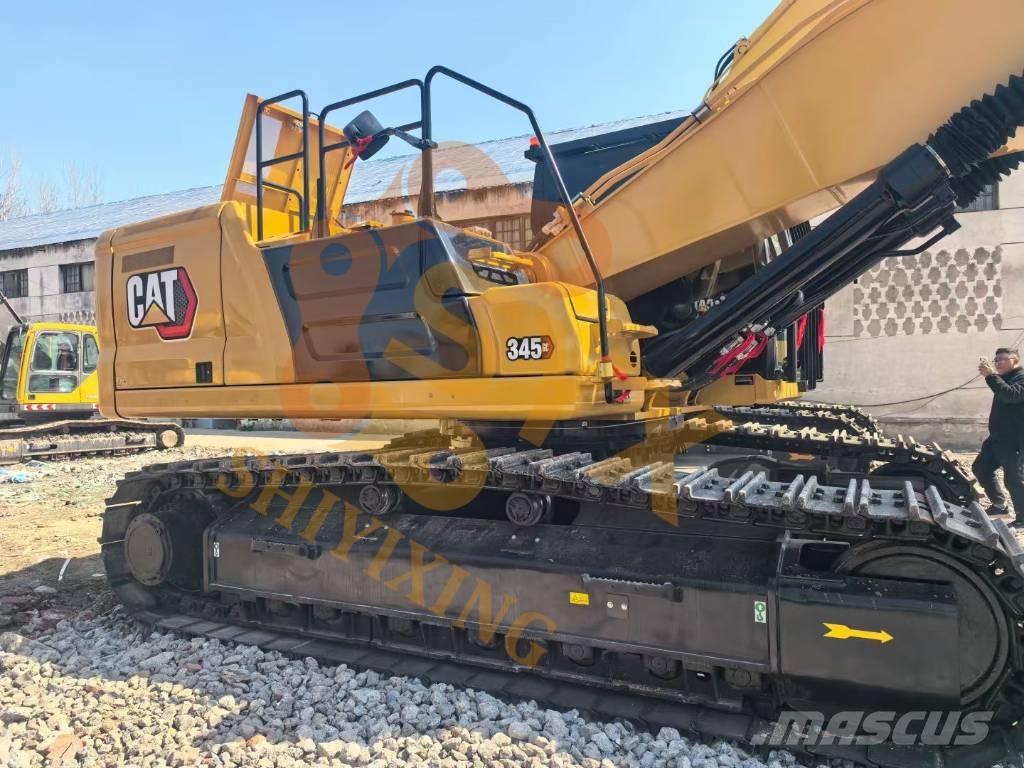 CAT 345GC حفارات زحافة