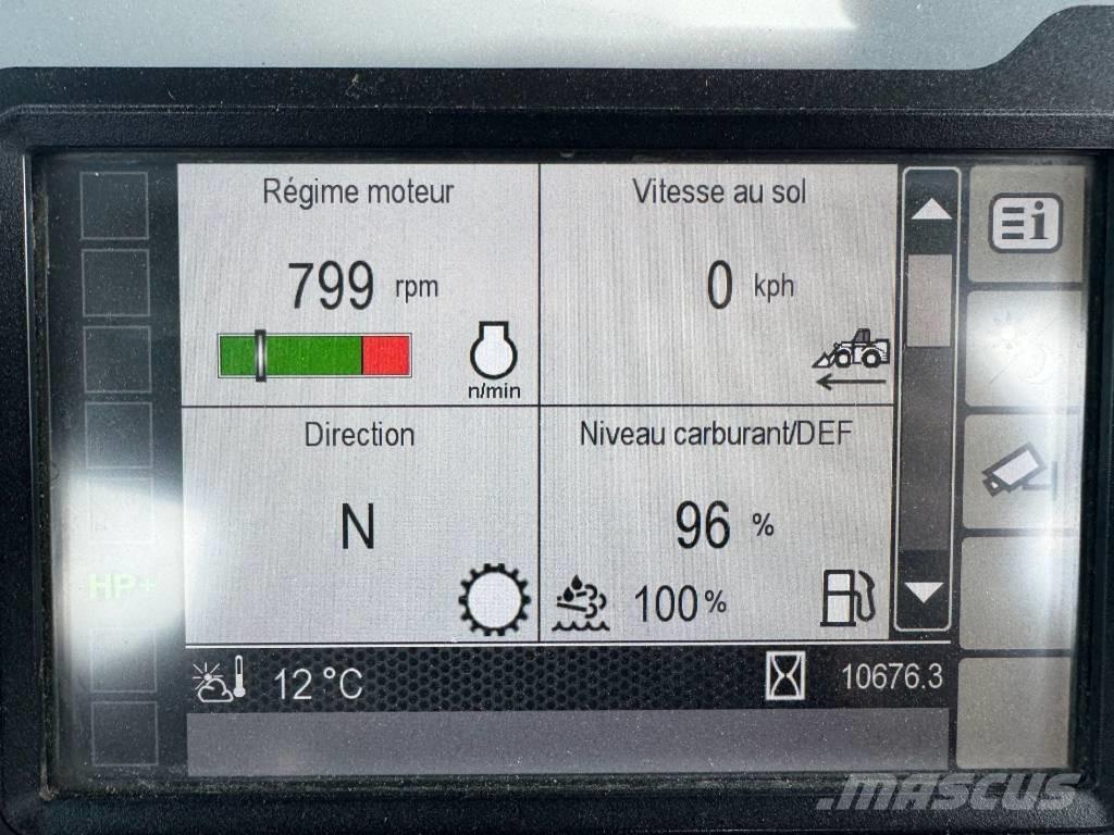 CAT 926 M لوادر بعجل