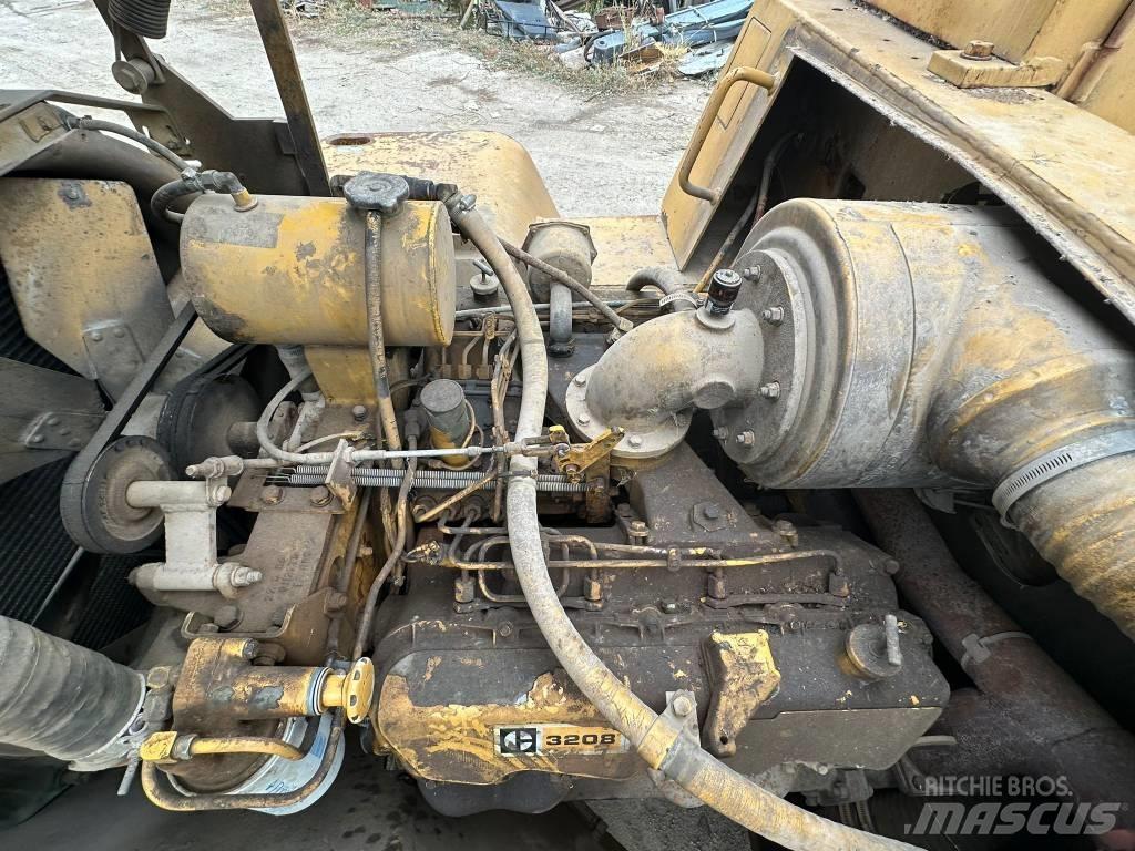CAT V 180 B شاحنات الديزل