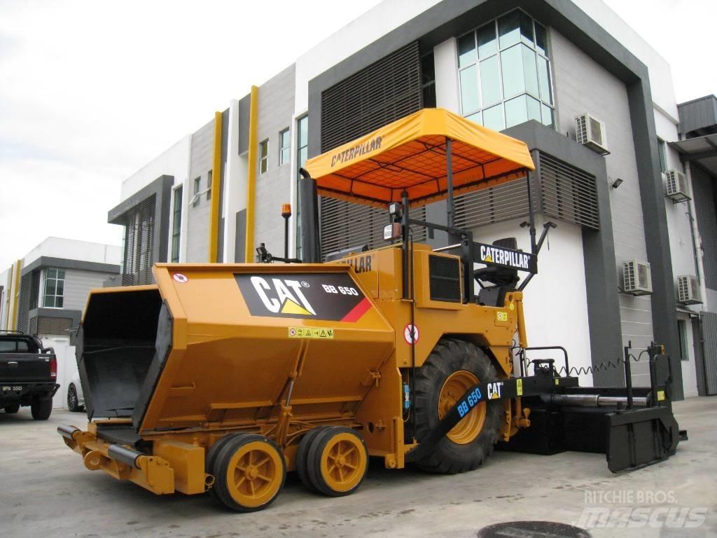 Bitelli Cat BB650 معدات السفلتة
