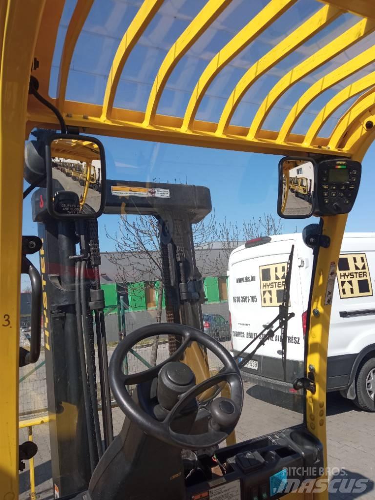 Hyster J 3.0 XN شاحنات ذات رافعات شوكية تعمل بالكهرباء