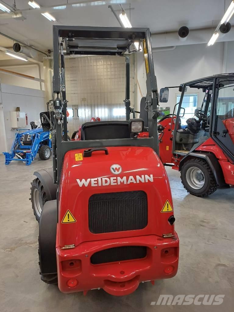 Weidemann 1160 لوادر متعددة الأغراض