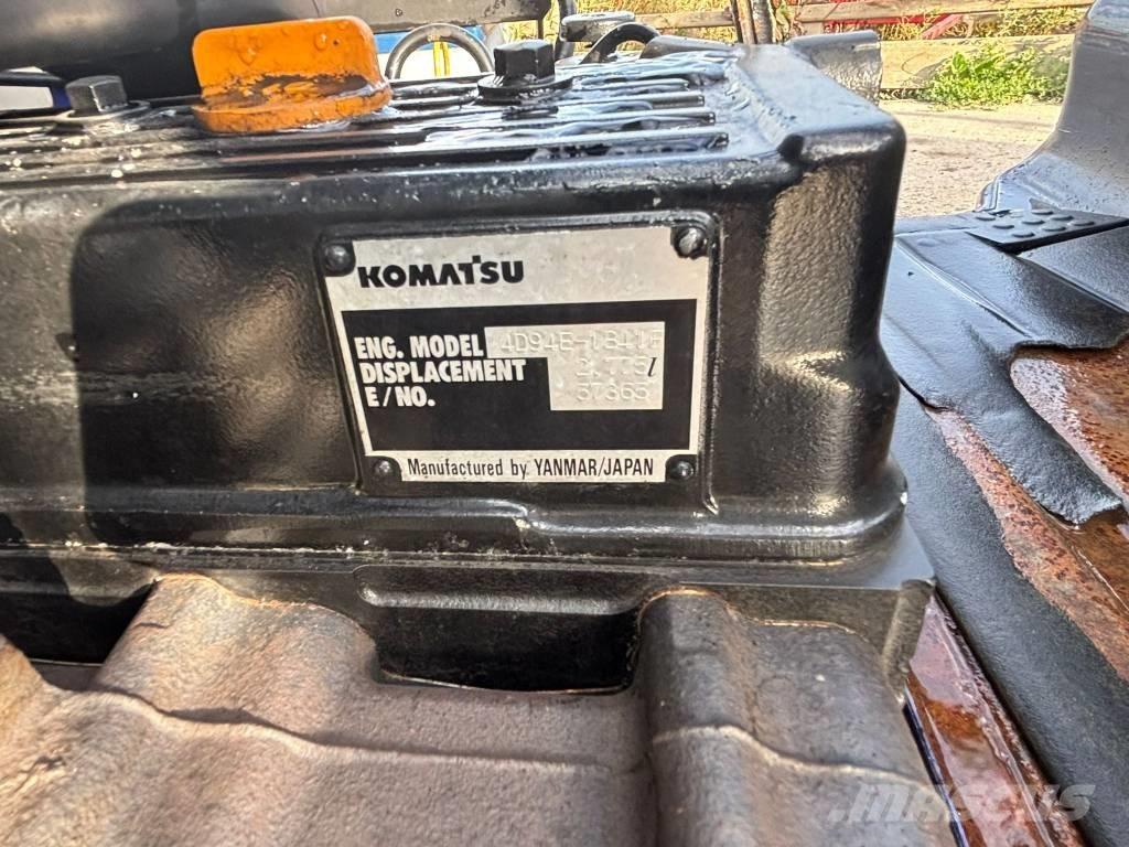 Komatsu FD 25 Diesel شاحنات الديزل