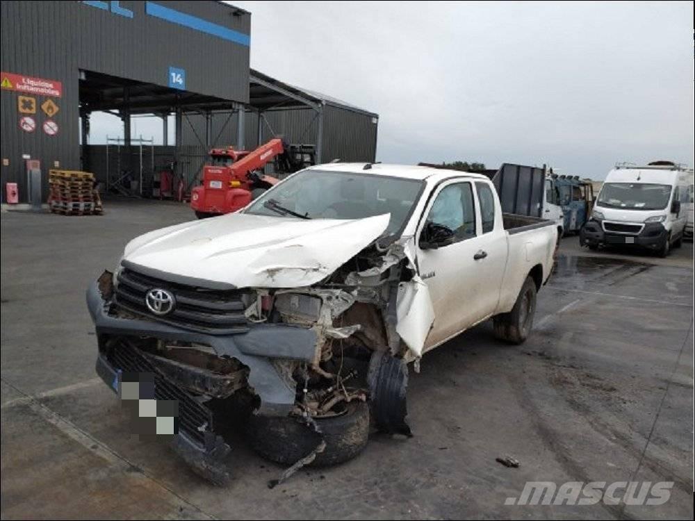 Toyota Hilux 5 شاحنات خفيفة/مفصلية الجوانب