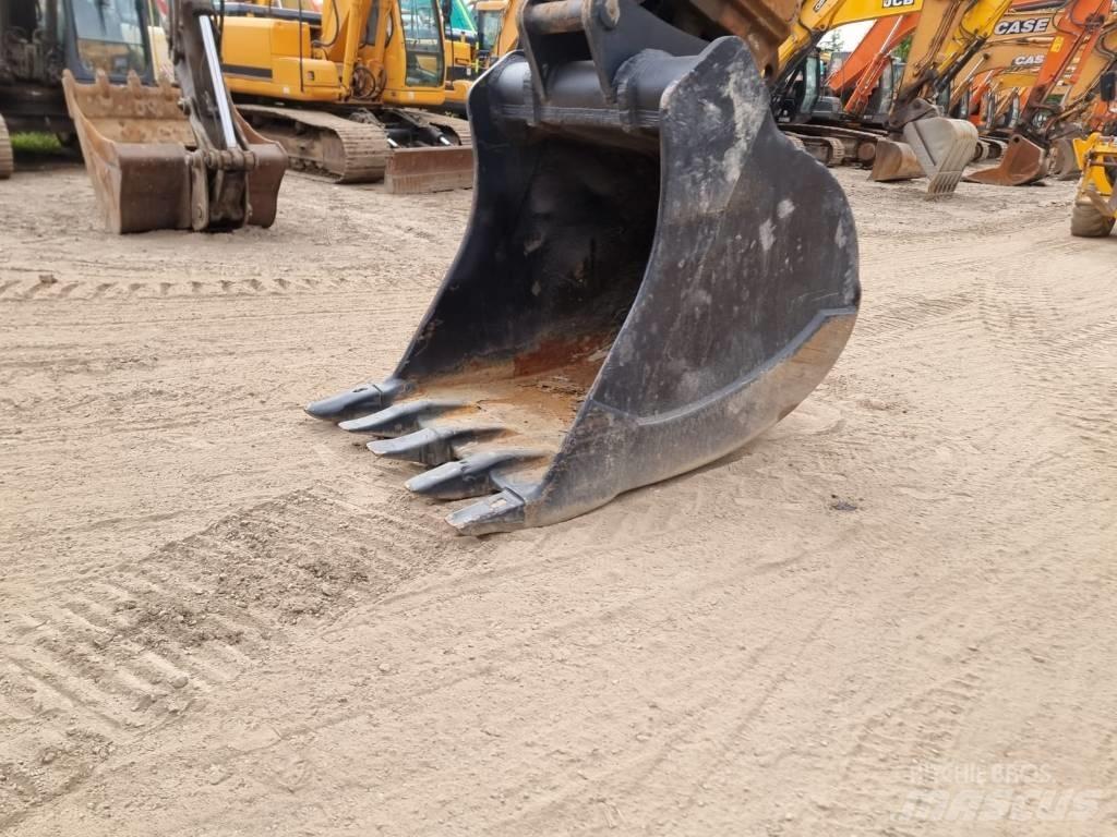 Doosan DX 380 LC حفارات زحافة