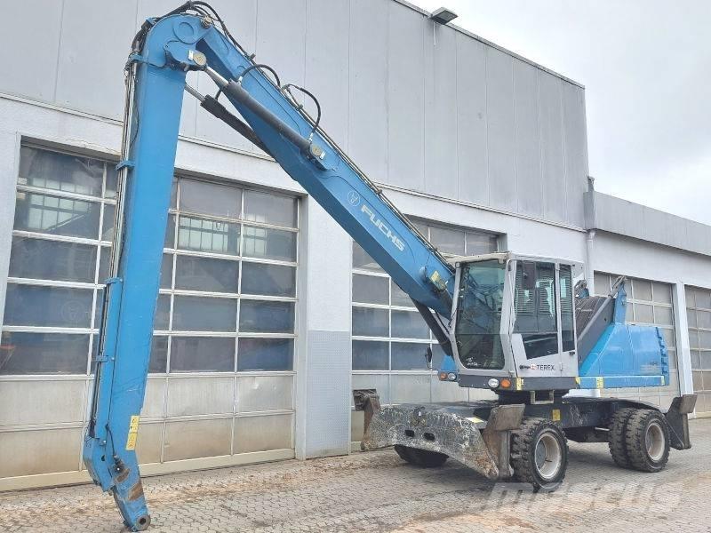 Fuchs MHL 335 E مناولات المخلفات / مناولات صناعية