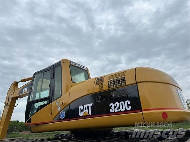 CAT 320 C الحفارات البرمائية