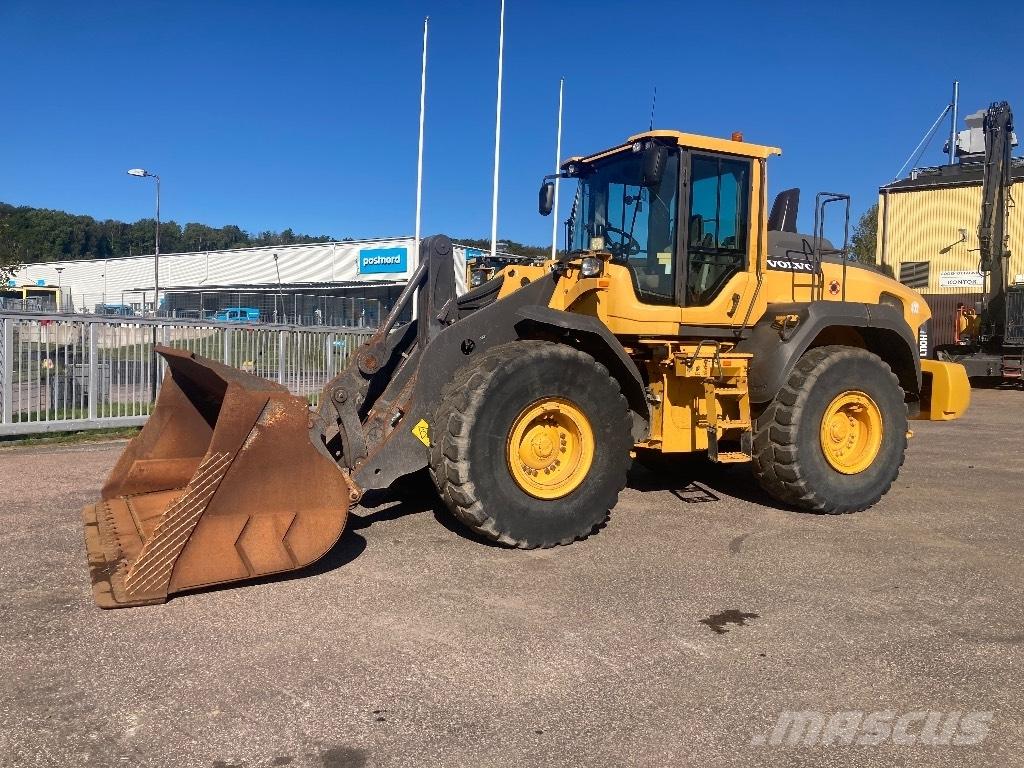 Volvo L 110 H لوادر بعجل