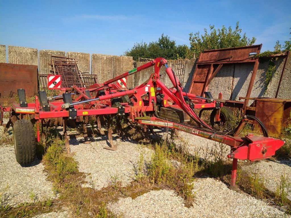 Horsch Terrano 5 FX زراعات