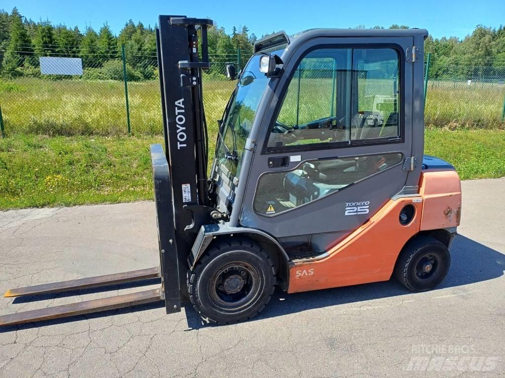 Toyota 02-8FDF25 شاحنات الديزل