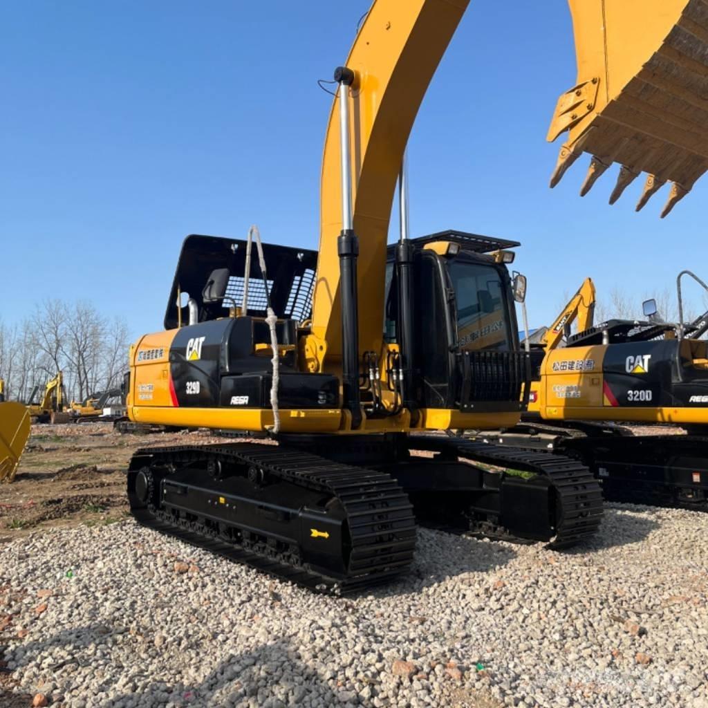 CAT 329 D حفارات زحافة