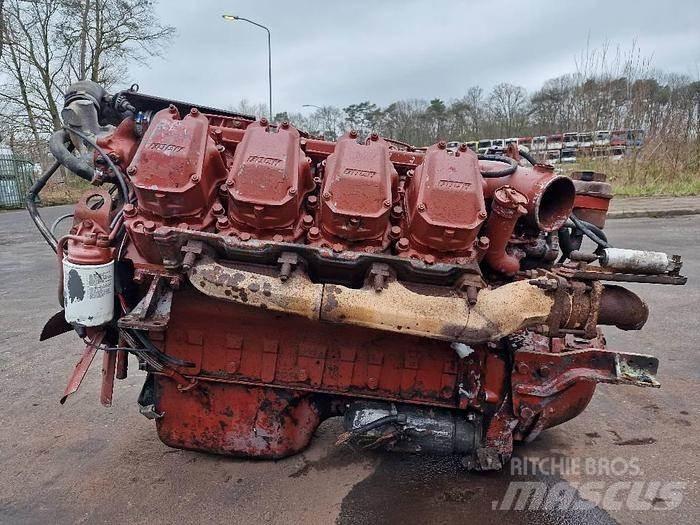  Engines 8240 مكونات أخرى