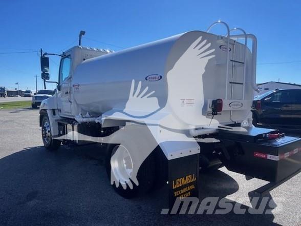 Hino L7 شاحنات ذات صهاريج