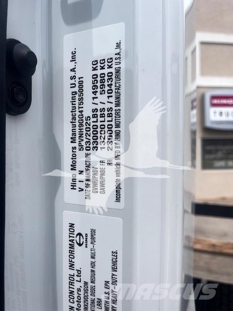 Hino XL7 وحدات الجر