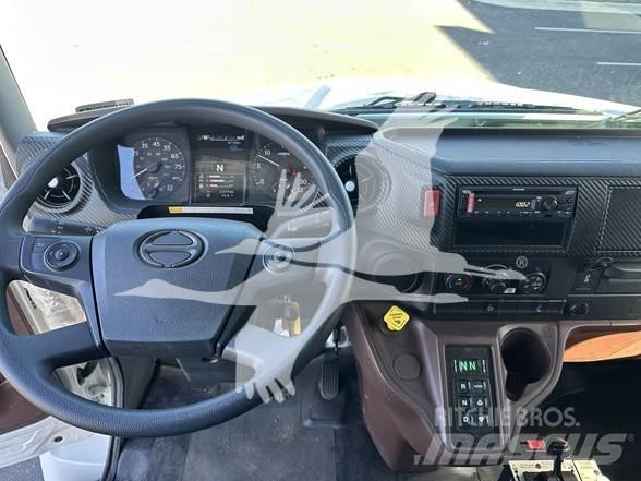 Hino XL8 شاحنات قلابة