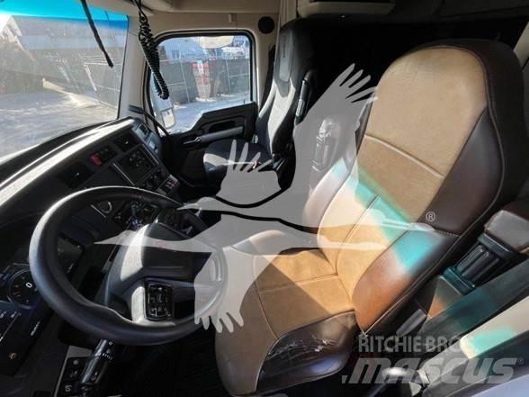 Kenworth T680 وحدات الجر