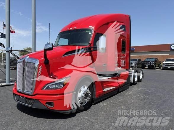 Kenworth T680 وحدات الجر