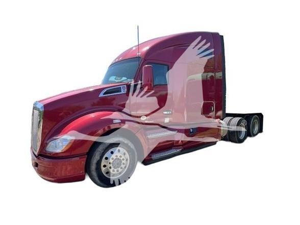 Kenworth T680 وحدات الجر