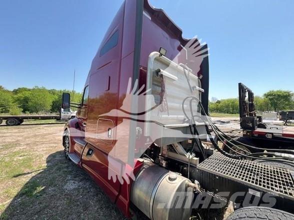 Kenworth T680 وحدات الجر