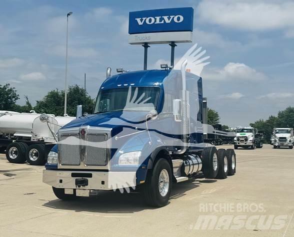 Kenworth T880 وحدات الجر