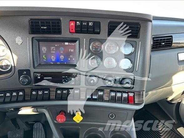 Kenworth T880 وحدات الجر
