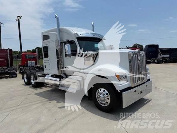 Kenworth W990 وحدات الجر