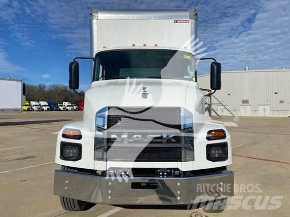 Mack MD6 أخرى