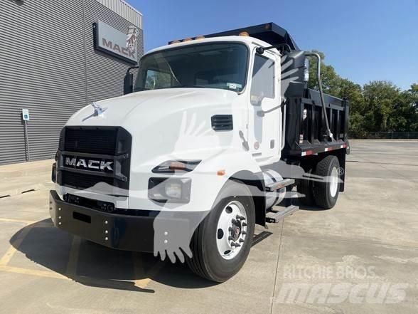 Mack MD6 شاحنات بمقصورة وهيكل