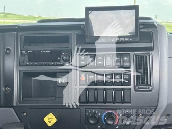 Mack MD6 أخرى