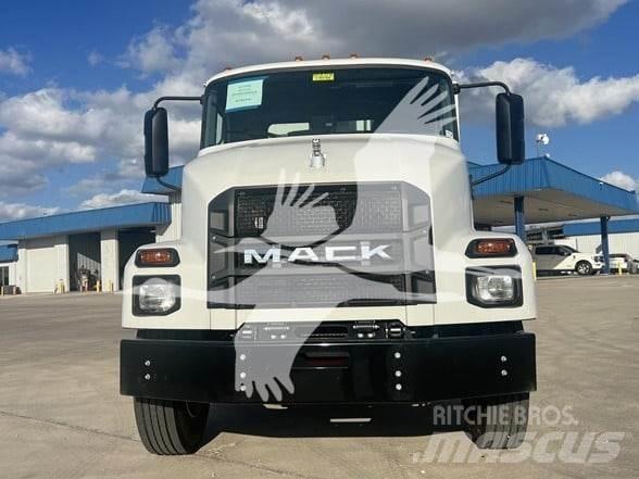 Mack MD6 شاحنات المخلفات