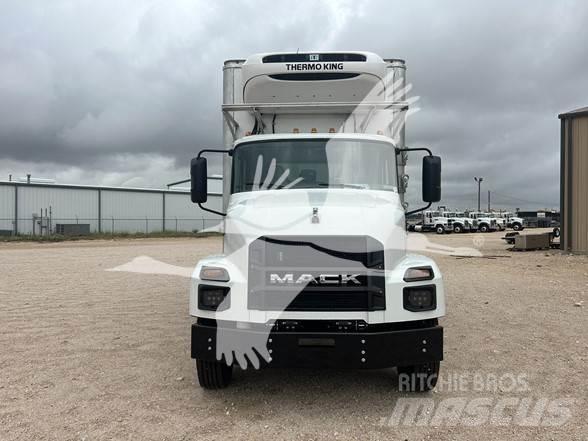Mack MD6 أخرى
