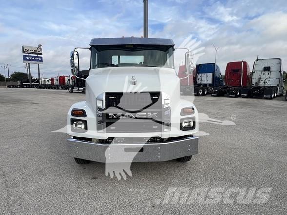 Mack MD6 أخرى
