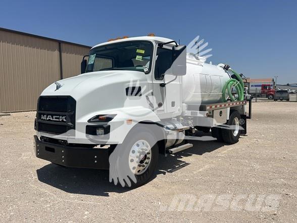 Mack MD6 أخرى