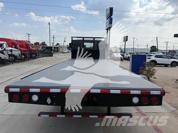 Mack MD6 شاحنات مسطحة/مفصلية الجوانب