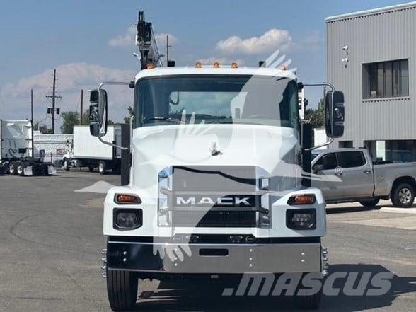 Mack MD6 معدات البناء - غير ذلك