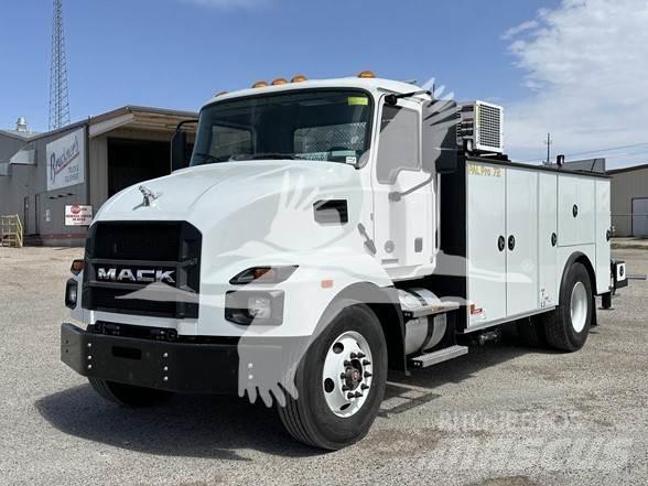 Mack MD7 أخرى