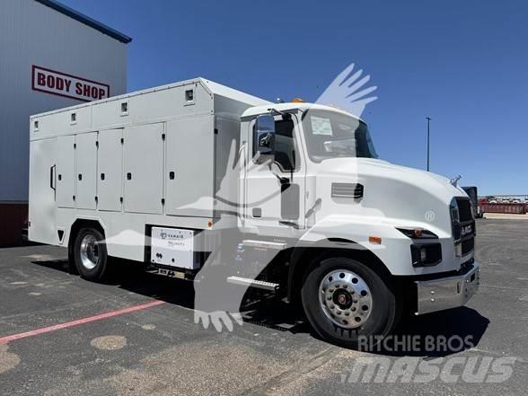 Mack MD7 أخرى