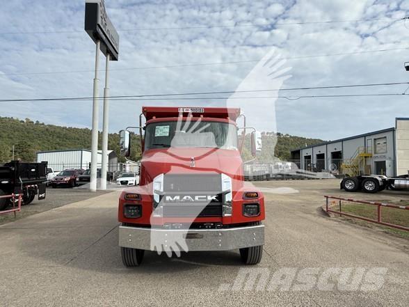 Mack MD7 شاحنات قلابة